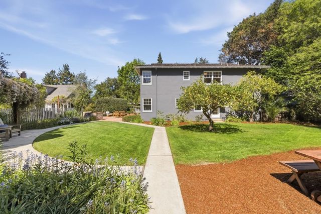 415 Oak Court, Menlo Park, CA 94025