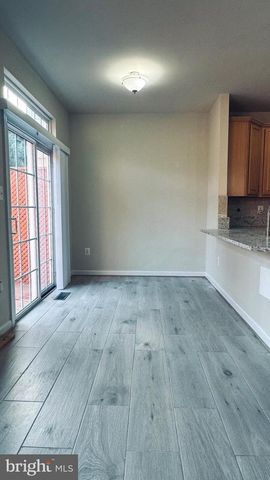 8853 MODANO PL, Fairfax, VA 22031