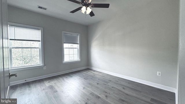 8853 MODANO PL, Fairfax, VA 22031