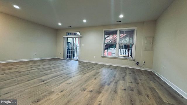 8853 MODANO PL, Fairfax, VA 22031