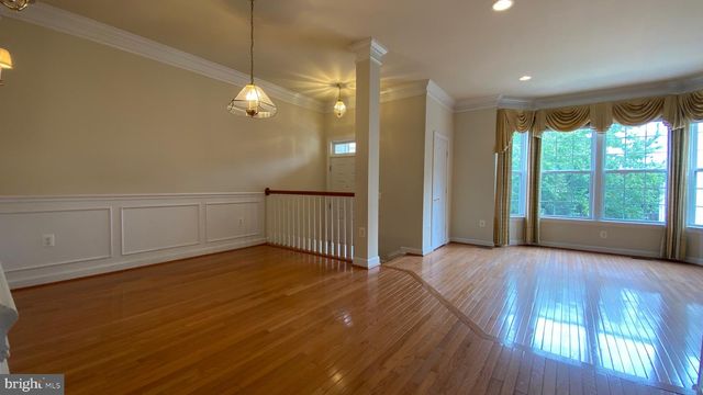 8853 MODANO PL, Fairfax, VA 22031