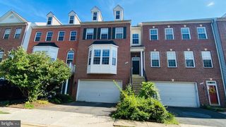 8853 MODANO PL, Fairfax, VA 22031