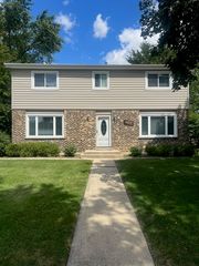 409 E Fullerton Avenue, Elmhurst, IL 60126