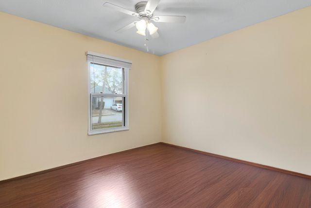 124 Rosewood Circle, Jupiter, FL 33458