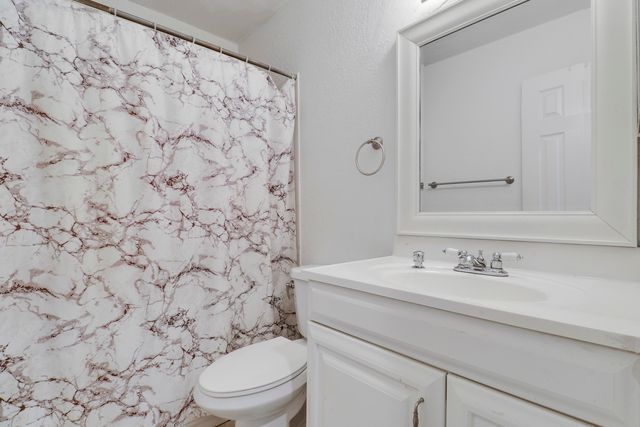 124 Rosewood Circle, Jupiter, FL 33458