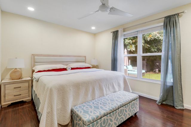 124 Rosewood Circle, Jupiter, FL 33458