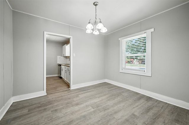 204 Graham Avenue, Bonham, TX 75418