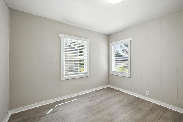 204 Graham Avenue, Bonham, TX 75418