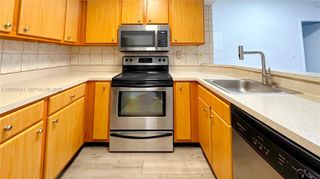 2445 SW 18th Ter 107, Fort Lauderdale, FL 33315