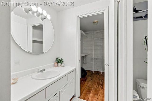 197 Surrey Heights, Westland, MI 48186