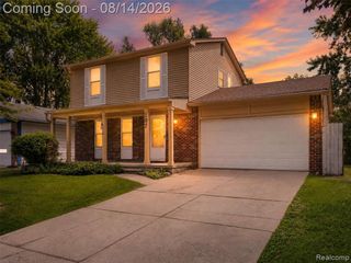 197 Surrey Heights, Westland, MI 48186