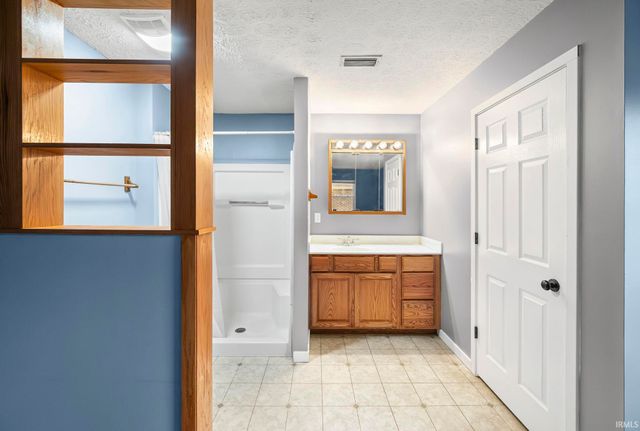 2526 S River Road, West Lafayette, IN 47906