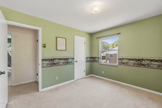 140 Lena Drive, Rogersville, TN 37857