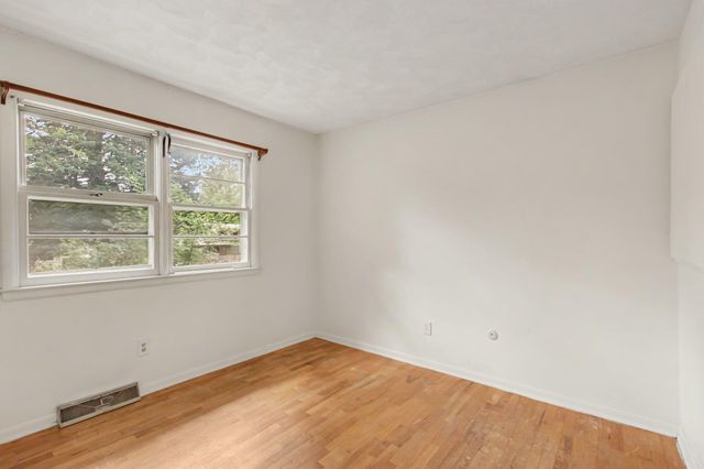 225 Eaton Street, Battle Creek, MI 49017