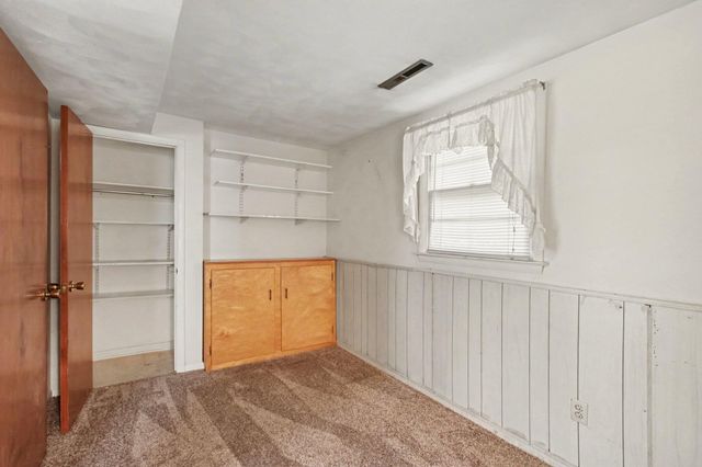 225 Eaton Street, Battle Creek, MI 49017