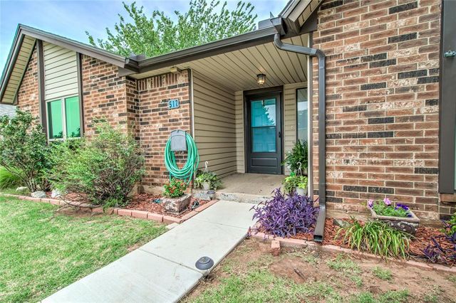 517 NW 140th Street, Edmond, OK 73013