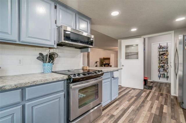 517 NW 140th Street, Edmond, OK 73013