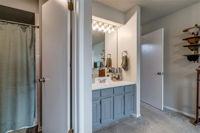 517 NW 140th Street, Edmond, OK 73013