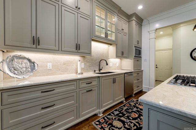 33 ALBA LANE, Little Rock, AR 72223