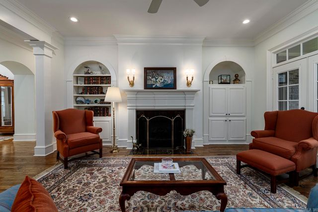 33 ALBA LANE, Little Rock, AR 72223