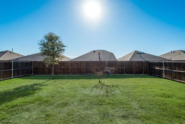 815 Evergreen Street, Princeton, TX 75407