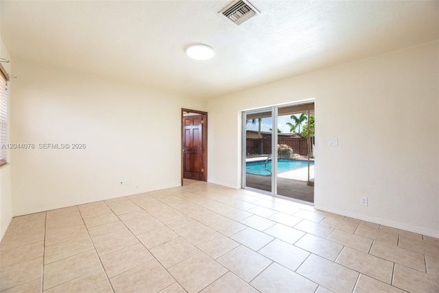 7770 NW 33rd Street 7770, Davie, FL 33024
