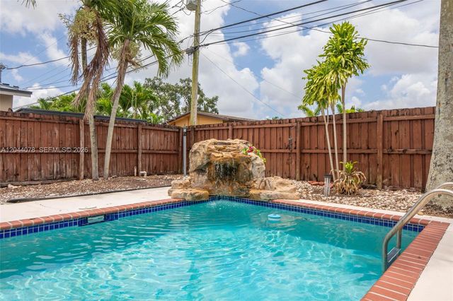 7770 NW 33rd Street 7770, Davie, FL 33024