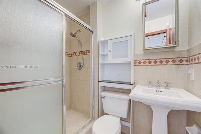 7770 NW 33rd Street 7770, Davie, FL 33024