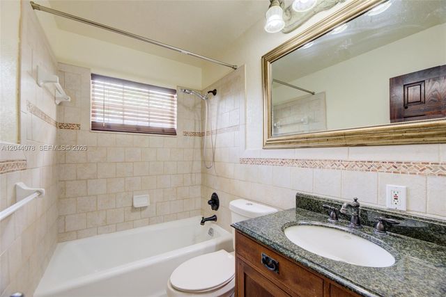 7770 NW 33rd Street 7770, Davie, FL 33024