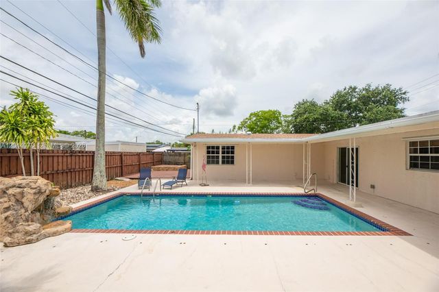7770 NW 33rd Street 7770, Davie, FL 33024
