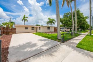 7770 NW 33rd Street 7770, Davie, FL 33024