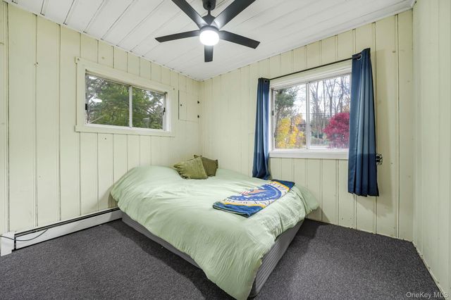 25 Teneyck Avenue, Greenwood Lake, NY 10925