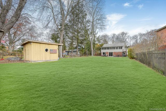 25 Teneyck Avenue, Greenwood Lake, NY 10925