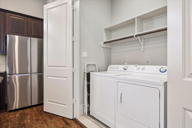 2048 Fannin Station S, Houston, TX 77045