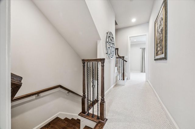 2048 Fannin Station S, Houston, TX 77045