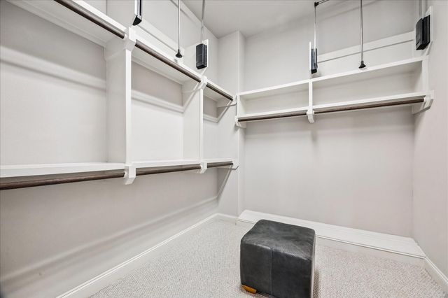 2048 Fannin Station S, Houston, TX 77045