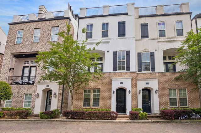 2048 Fannin Station S, Houston, TX 77045