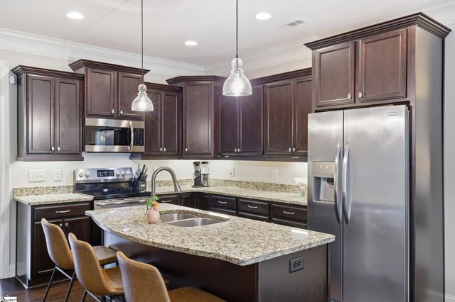 116 Mountain Lake Drive, Piedmont, SC 29673