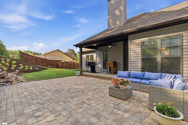 116 Mountain Lake Drive, Piedmont, SC 29673