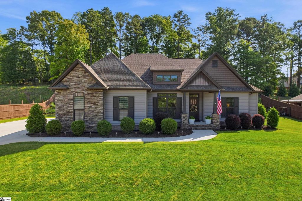 116 Mountain Lake Drive, Piedmont, SC 29673