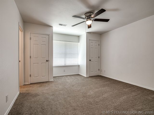 4305 S 1st Place, Broken Arrow, OK 74011
