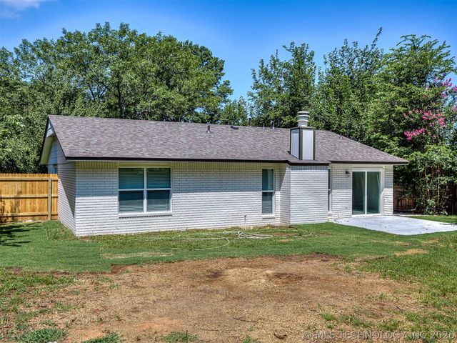 4305 S 1st Place, Broken Arrow, OK 74011