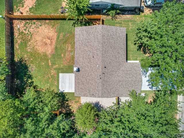 4305 S 1st Place, Broken Arrow, OK 74011