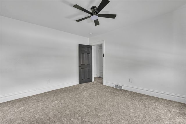 2415 7th Avenue, Beaver Falls, PA 15010