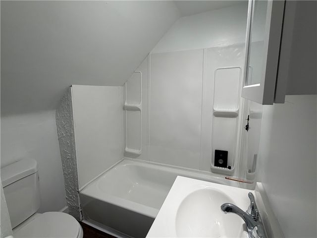 2415 7th Avenue, Beaver Falls, PA 15010