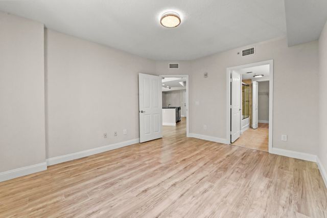 600 S DIXIE Highway 237, West Palm Beach, FL 33401