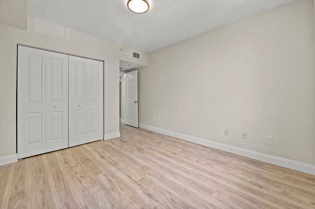 600 S DIXIE Highway 237, West Palm Beach, FL 33401