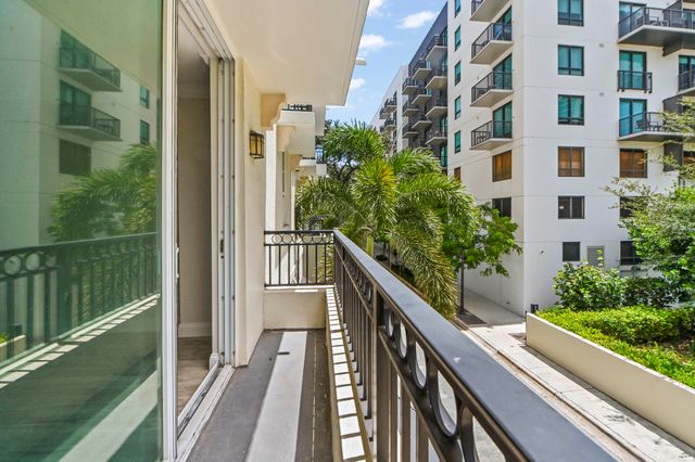600 S DIXIE Highway 237, West Palm Beach, FL 33401