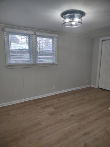 143 Morrison St Unit 2, Gallatin, TN 37066