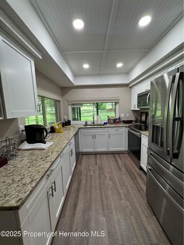 12814 Ironwood Circle, Hudson, FL 34667